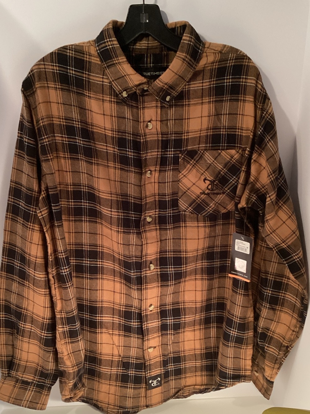 TrueTimber Men’s Flannel Tan and Black Plaid Button-Down Shirt NWT